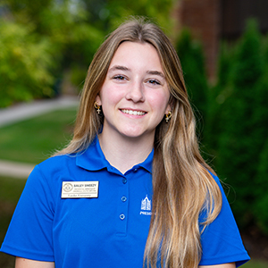 Bailey Sweezey Portrait Photo